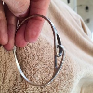 Tiffany bracelet with Tiffany stamp